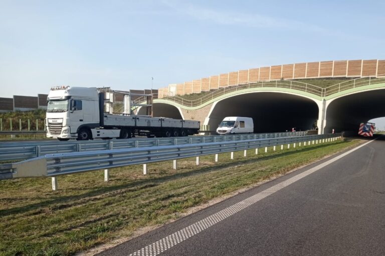 bariery-drogowe-autostrada-montaz